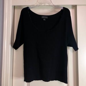 black stretchy shirt